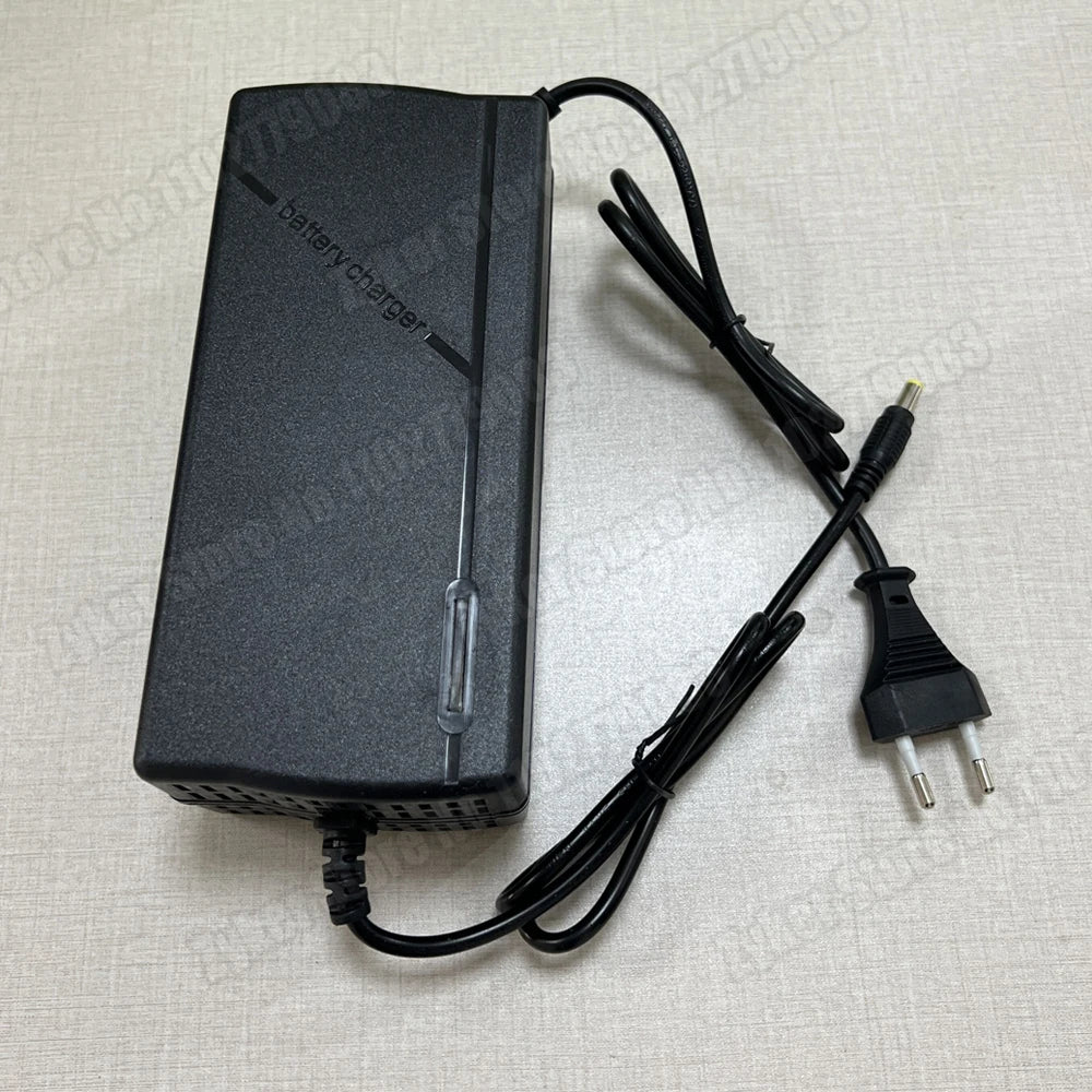 60V 72V 5A Lithium Battery Charger 67.2V 84V 5A Lithium Battery Pack 16S 20S 5A Smart Intelligent Fast Charging Chargers EU Plug
